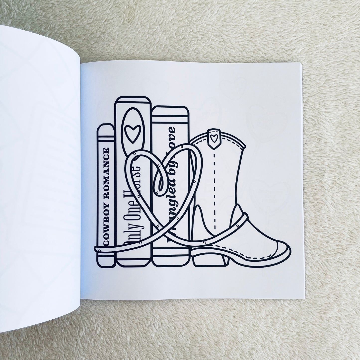 Bookish & Cozy colouring book by Stevie Carter