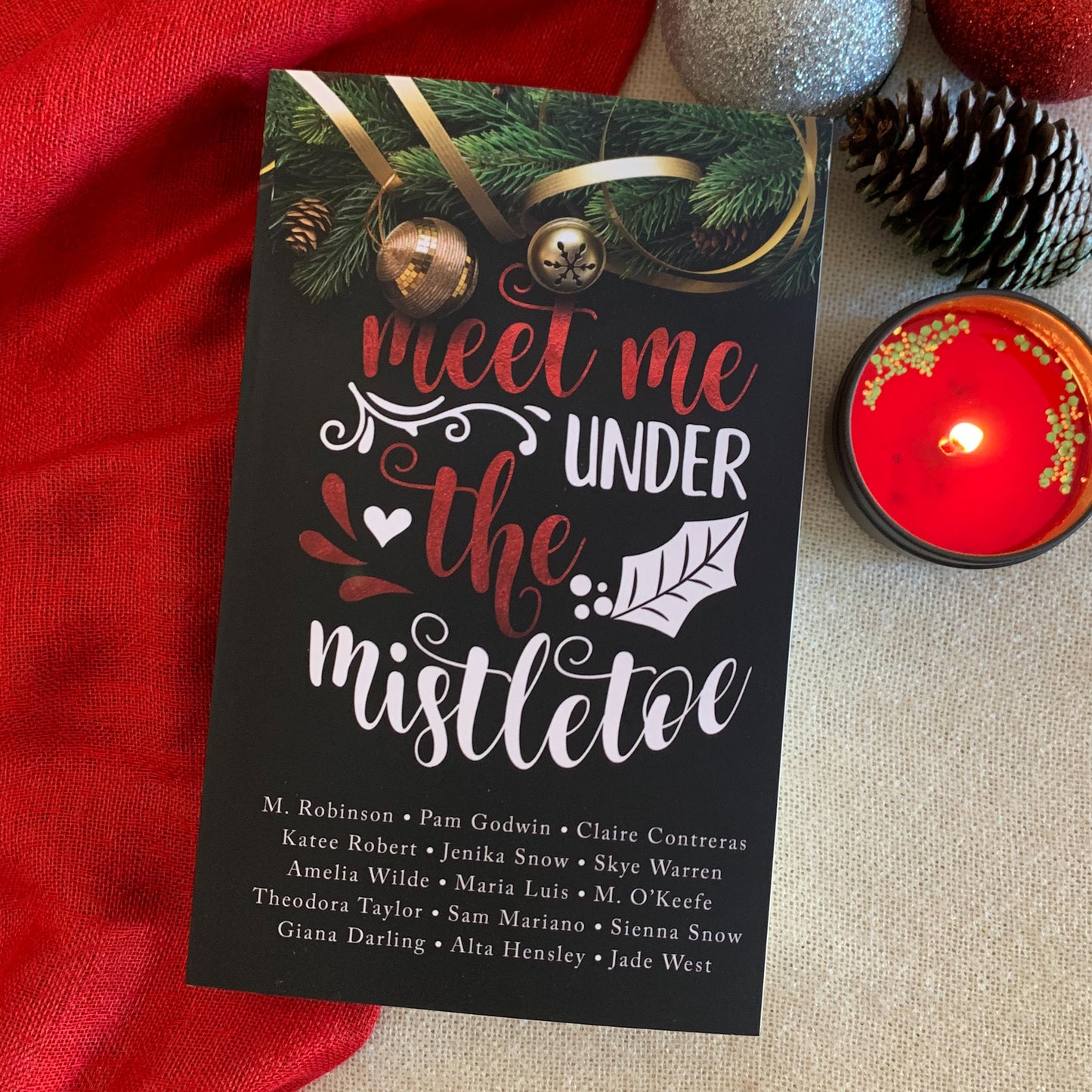 Meet Me Under the Mistletoe Anthology