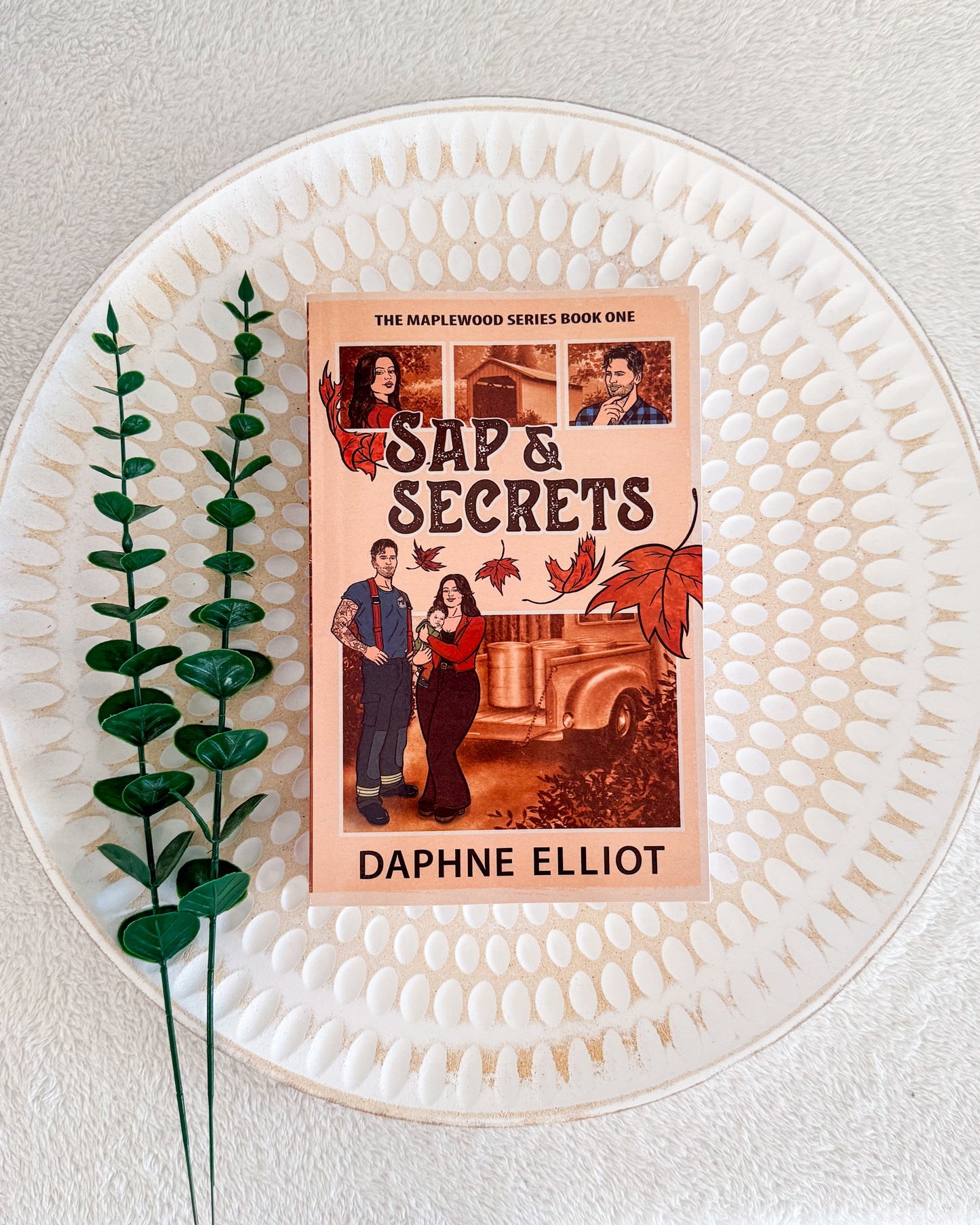 Maplewood series by Daphne Elliot
