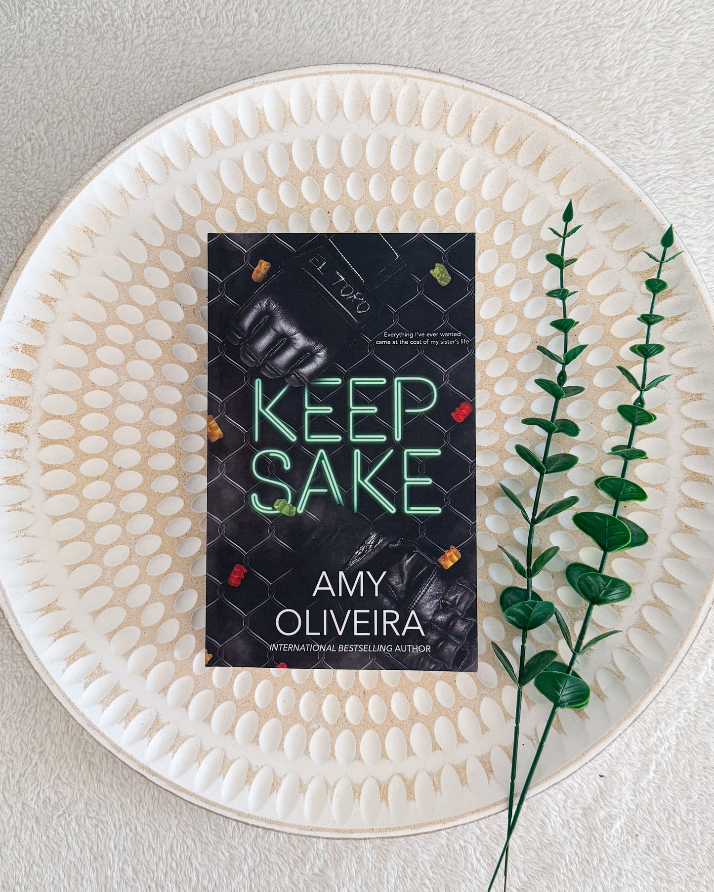 Keepsake by Amy Oliveira