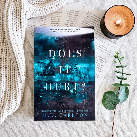 Does It Hurt? (Alternate Cover) by H D Carlton